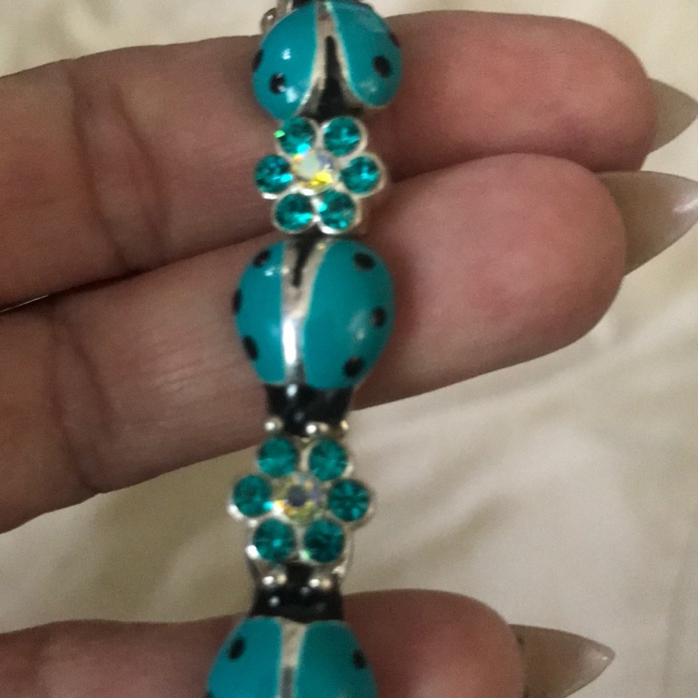 bracelet - Picture 2 of 3